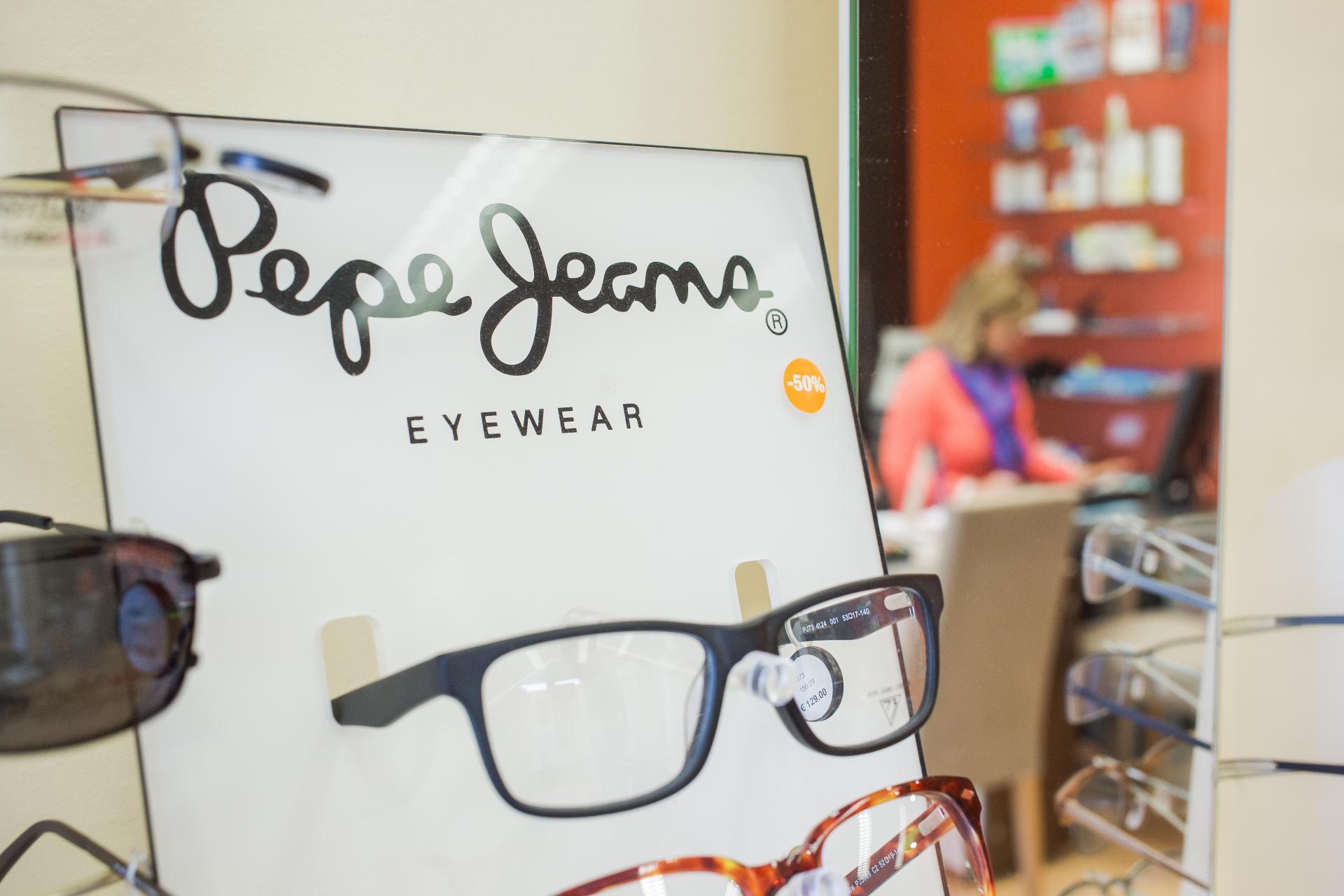 Opticien Shape Optical Shape Customized glasses and expert advice